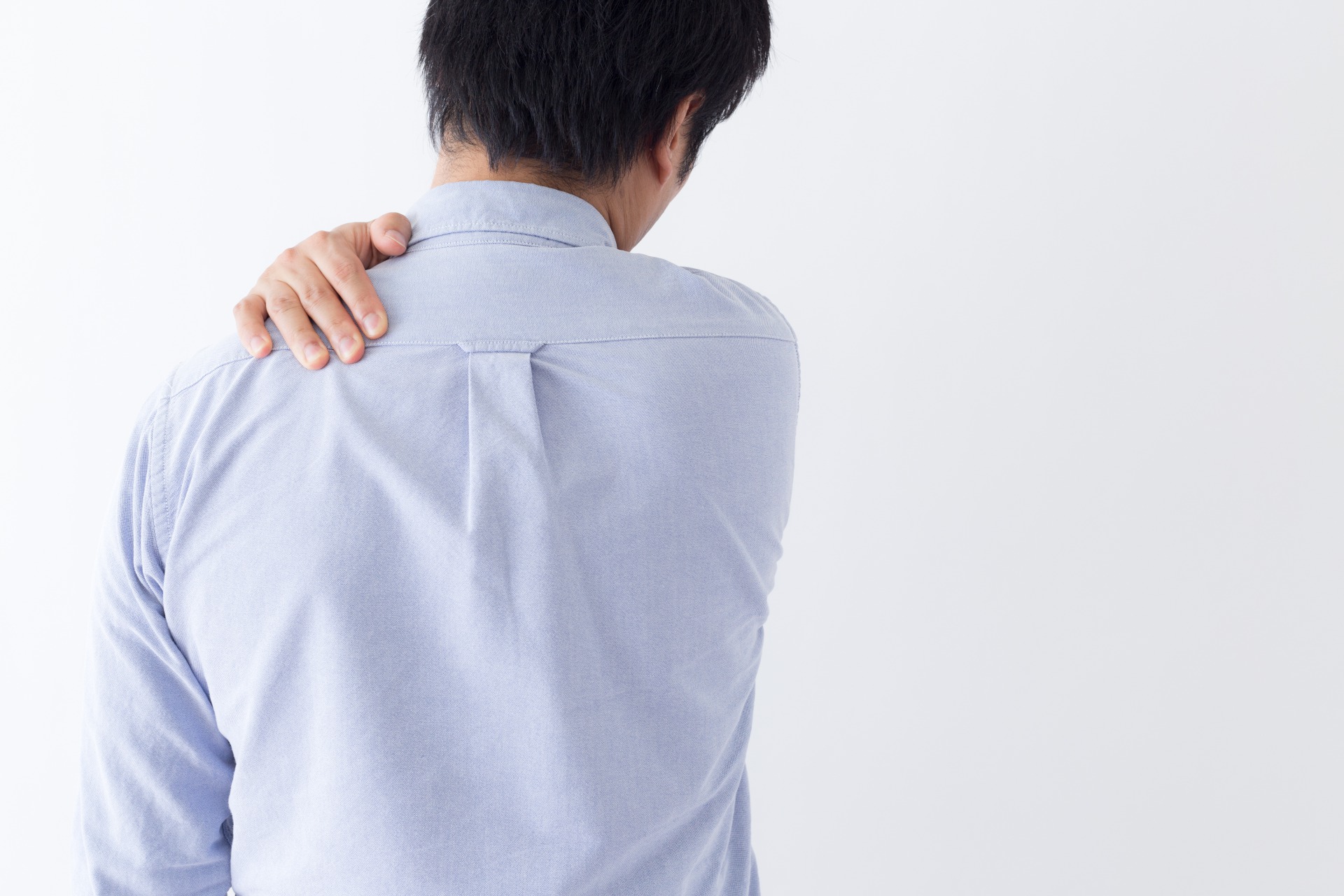 肩こりの悩み | 大阪府摂津市のピラティスならLUCERO PILATES